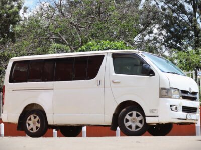 🚐 2007 Toyota Hiace – Reliable, Spacious & Built to Last!