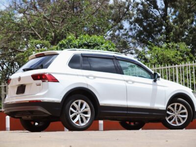 2018 Volkswagen Tiguan – Sleek, Powerful & Family-Ready SUV for Sale in Nairobi 🚗✨
