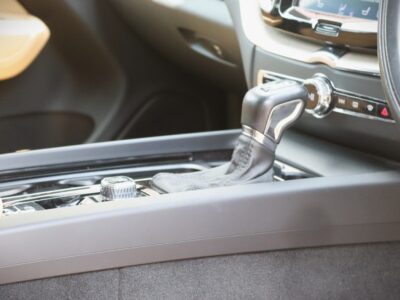 🌿 2018 Volvo XC60 T5 Inscription – Luxury Green SUV