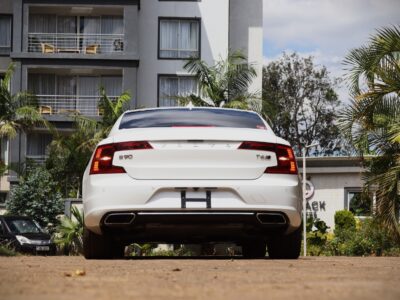 🚘 2018 Volvo S90 T6 AWD Inscription - Executive Luxury Redefined