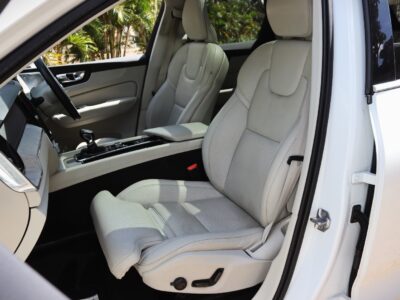 2018 Volvo XC60 D4 White - ❄️ Elegant & Powerful