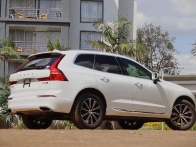 2018 Volvo XC60 D4 White - ❄️ Elegant & Powerful