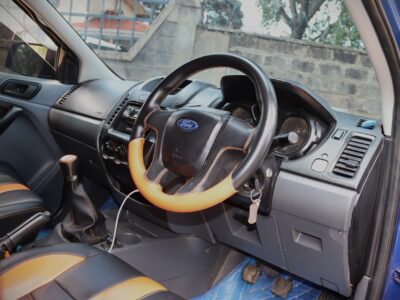 🛻 2015 Ford Ranger Raptor – Rugged Power & Off-Road Excellence