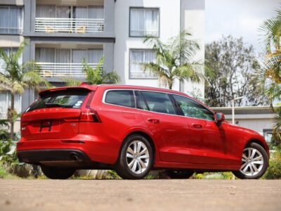 🚘 2018 Volvo V60 T5 – New Shape - Luxury Wagon with Performance
