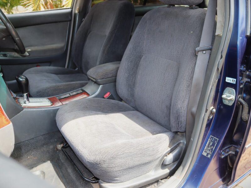 🚗 2003 Toyota Premio 1.8L - Affordable Comfort & Efficiency