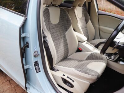 2016 Volvo V40 D4 – Teal Elegance Meets Turbo Diesel Power 🌟