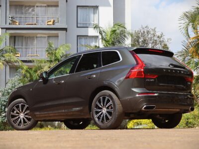 2018 Volvo XC60 D4 – Elegant Green Edition 🌿
