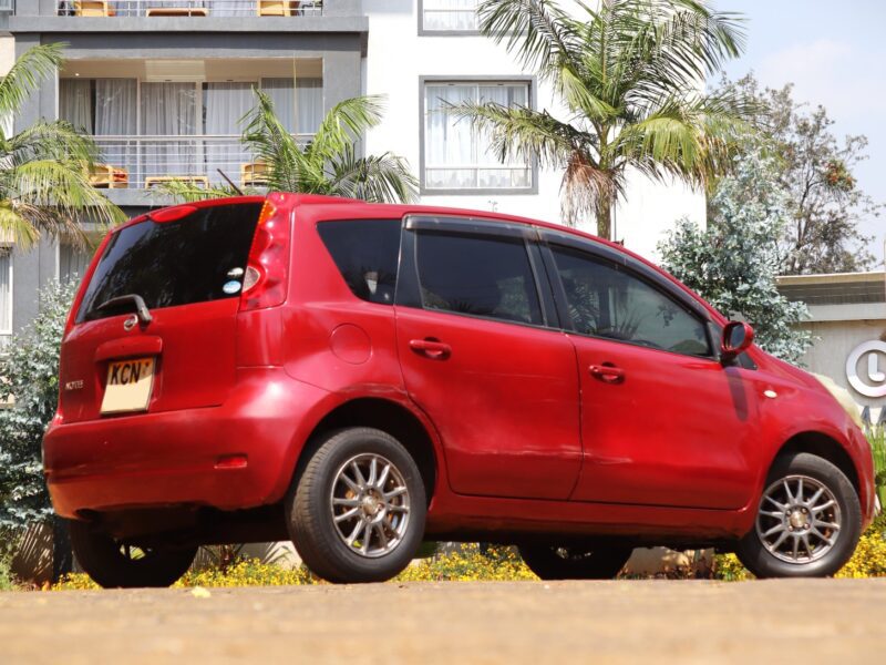2010 Nissan Note – Compact, Fuel-Efficient & Ready to Go ❤️🚗 | For Sale in Nairobi