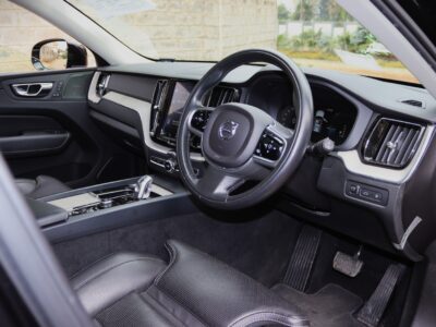 2018 Volvo XC60 T8 Hybrid AWD – Black Luxury Plug-in Powerhouse ⚡🖤 | For Sale at AutoEmpire Kenya