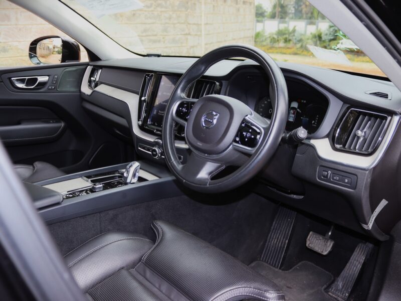 2018 Volvo XC60 T8 Hybrid AWD – Black Luxury Plug-in Powerhouse ⚡🖤 | For Sale at AutoEmpire Kenya