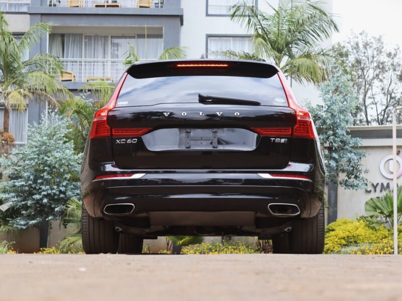 2018 Volvo XC60 T8 Hybrid AWD – Black Luxury Plug-in Powerhouse ⚡🖤 | For Sale at AutoEmpire Kenya
