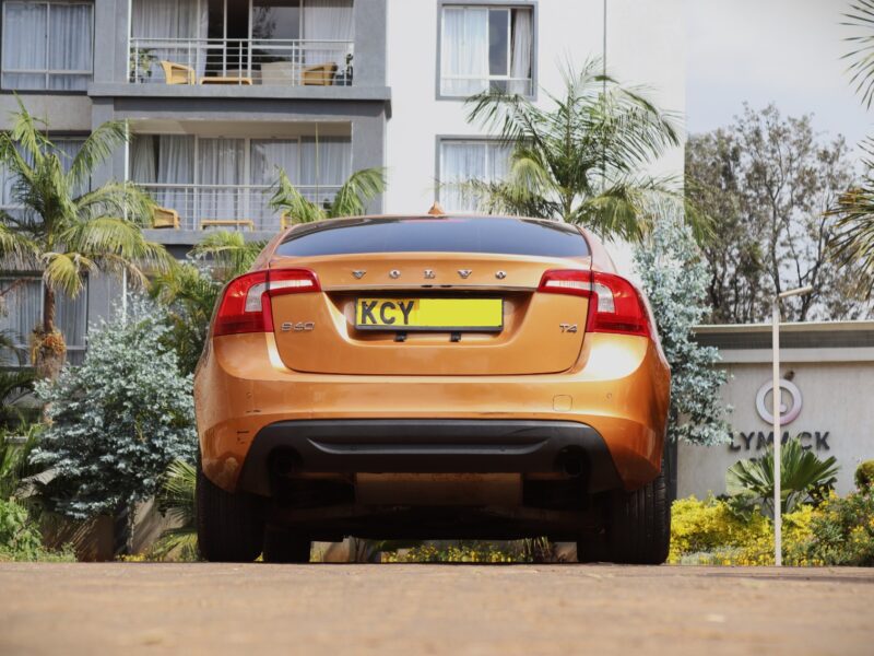 2012 Volvo S60 T4 – Sleek Brown Sedan with Sunroof & Turbo Power ☕☀️ | For Sale at AutoEmpire Kenya
