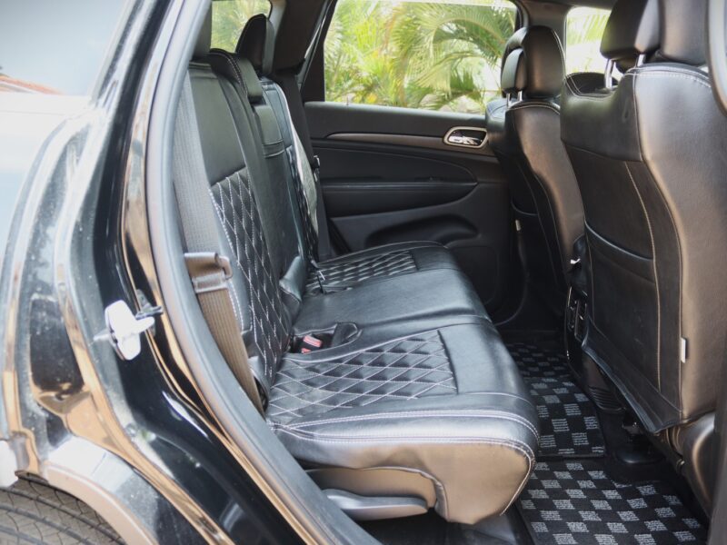2018 Jeep Grand Cherokee – Rugged American Luxury Meets Kenyan Roads 🇺🇸💪 | Now Available at AutoEmpire