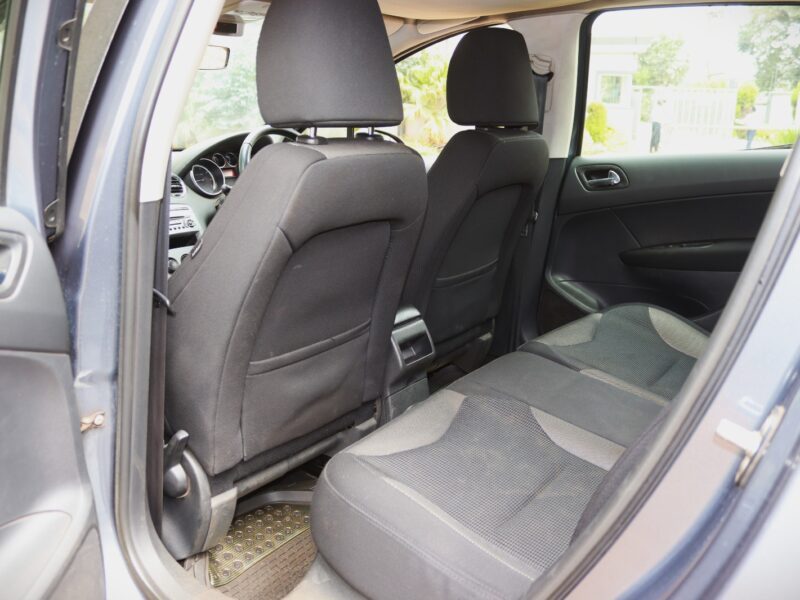 2007 Peugeot 308 – Stylish European Hatchback with Manual Precision ⚙️🇫🇷 | Now at AutoEmpire