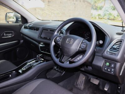 2019 Honda Vezel Hybrid – Smart, Stylish & Fuel-Efficient Urban SUV 🚗⚡