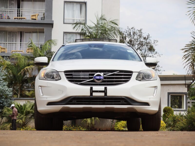2015 Volvo XC60 – White Elegance, Petrol Power & Scandinavian Safety ⚪🚗 | For Sale at AutoEmpire Kenya