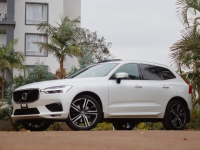 2018 Volvo XC60 T6 R-Design – Turbocharged Elegance Meets Dynamic Performance ⚡🔵 | Now Available at AutoEmpire Kenya
