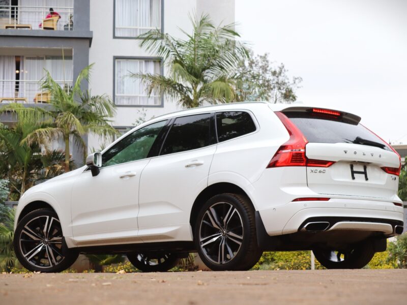 2018 Volvo XC60 T6 R-Design – Turbocharged Elegance Meets Dynamic Performance ⚡🔵 | Now Available at AutoEmpire Kenya