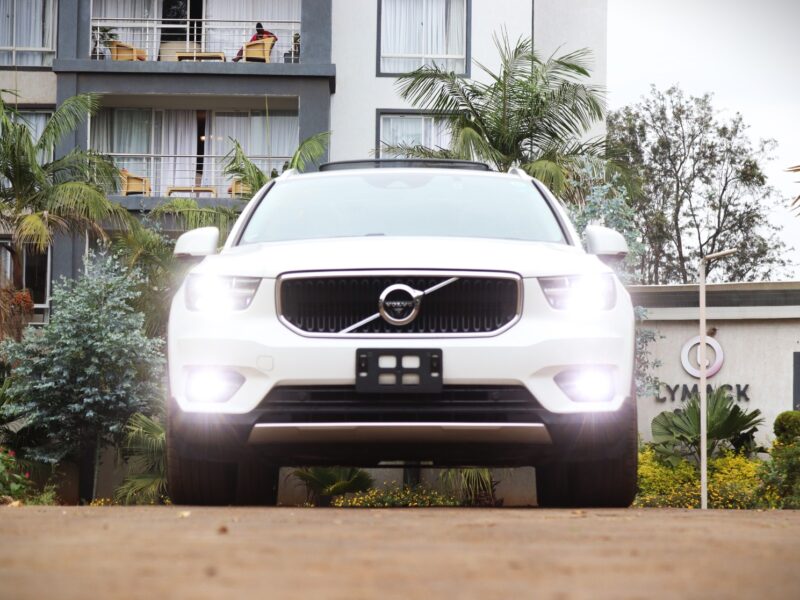 2018 Volvo XC40 T4 – Bold, Compact & Premium in Elegant White ⚪🚙 | Now at AutoEmpire Kenya