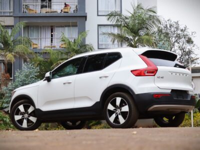 2018 Volvo XC40 T4 – Bold, Compact & Premium in Elegant White ⚪🚙 | Now at AutoEmpire Kenya