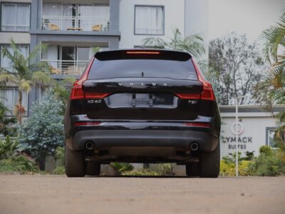 ⚫ 2018 Volvo XC60 T5 – Black | Petrol | AWD | Sleek, Powerful & Premium
