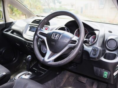 🚗 2012 Honda Fit – Reliable, Fuel Efficient & Budget-Friendly | NON-HYBRID