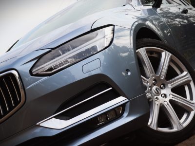 🚘 2018 Volvo S90 T6 Inscription – Blue | Luxury Sedan for Sale in Nairobi, Kenya