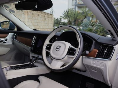 🚘 2018 Volvo S90 T6 Inscription – Blue | Luxury Sedan for Sale in Nairobi, Kenya