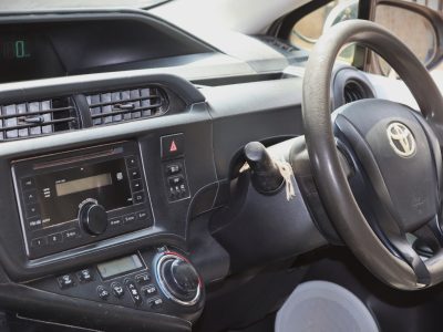 🚗 2012 Toyota Aqua – White | Affordable Hybrid Hatchback for Sale in Nairobi, Kenya