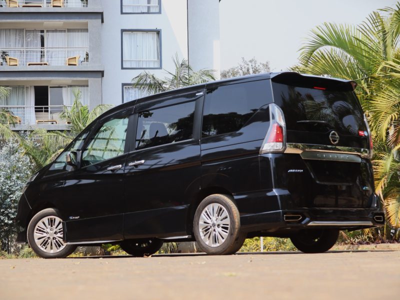🚐 2018 Nissan Serena Autech – Black | Premium 8-Seater Family Van for Sale in Nairobi, Kenya