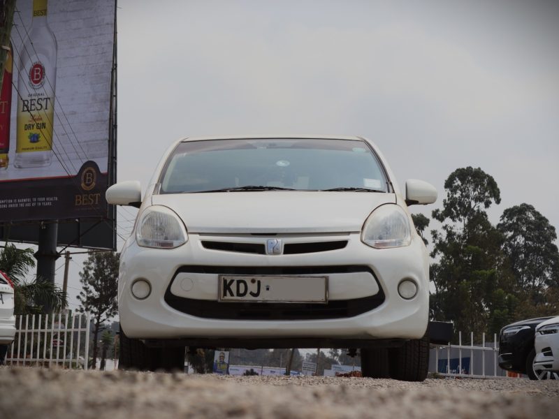 🚗 2014 Toyota Passo – White | Affordable, Reliable, and Fuel-Efficient Hatchback for Sale in Nairobi, Kenya
