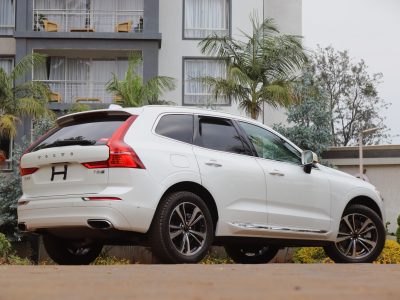 🚘 2018 Volvo XC60 T8 – White | Luxury Plug-In Hybrid SUV for Sale in Nairobi, Kenya