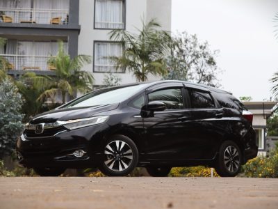 🚗 2018 Honda Fit Shuttle Hybrid – Black | Spacious, Fuel-Efficient Wagon for Sale in Nairobi, Kenya