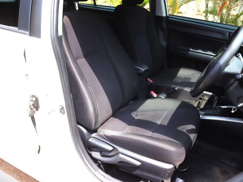 🚗 2018 Toyota Fielder – Reliable, Spacious & Fuel-Efficient Wagon for Sale in Nairobi, Kenya