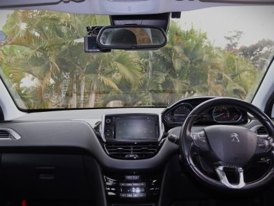 🚗 Peugeot 2008 – Year 2019 – Compact SUV Excellence