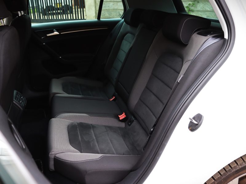 2018 Volkswagen Golf MK7 – German Precision, Turbo Efficiency & Everyday Practicality | For Sale in Nairobi, Kenya