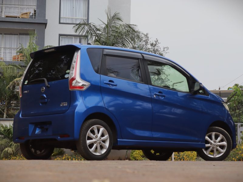 🚗 2017 Nissan Dayz – Blue | Compact, Fuel-Saving Kei Hatchback for Sale in Nairobi, Kenya