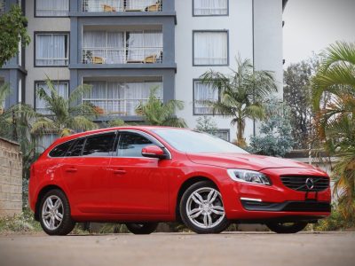 🚘 2018 Volvo V60 D4 Red – Sporty Elegance with Scandinavian Luxury