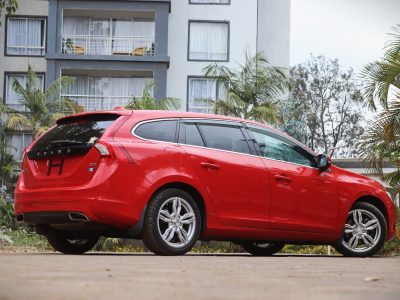 🚘 2018 Volvo V60 D4 Red – Sporty Elegance with Scandinavian Luxury
