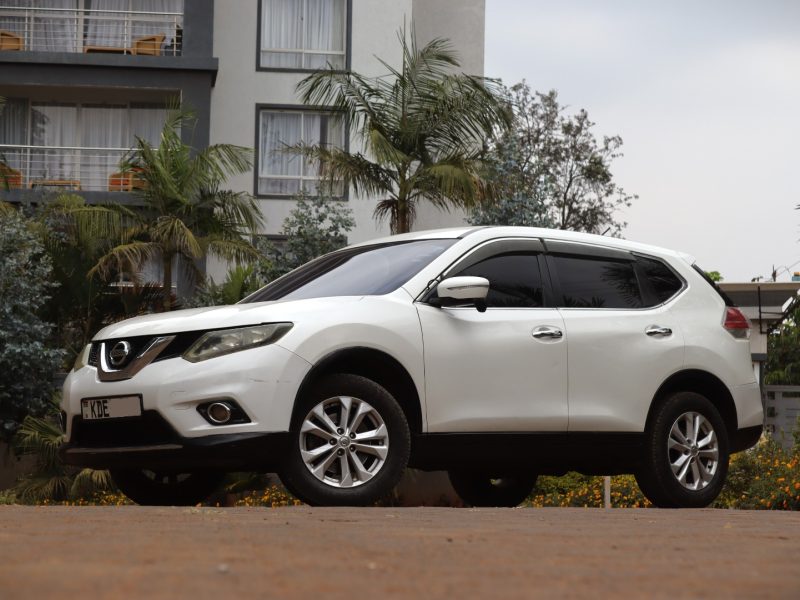 🚙 Adventure Ready: 2014 Nissan X-Trail White