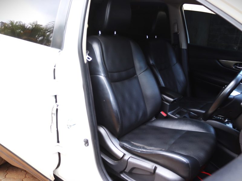 🚙 Adventure Ready: 2014 Nissan X-Trail White