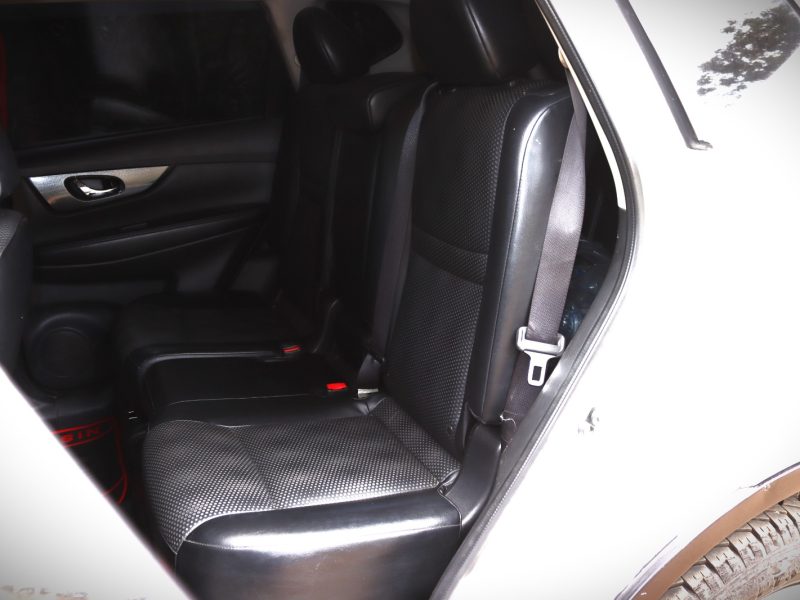 🚙 Adventure Ready: 2014 Nissan X-Trail White