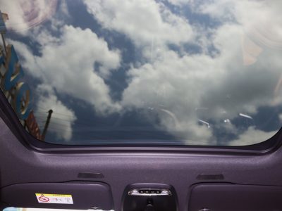 ✨ 2018 Volvo XC60 Inscription D4 – White Elegance with a Sunroof 🌅