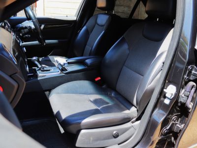 🖤 2014 Mercedes-Benz C200 – Black Luxury Sedan with 2000CC Engine 🚘✨