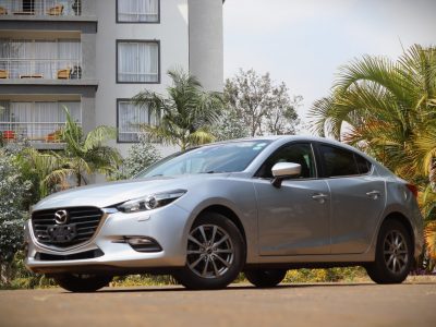 🚘 2018 Mazda Axela – The Stylish & Efficient Compact Sedan 🌟