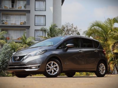 🔹 2018 Nissan Note Medalist E-Power – Hybrid Efficiency with Style ⚡🚗