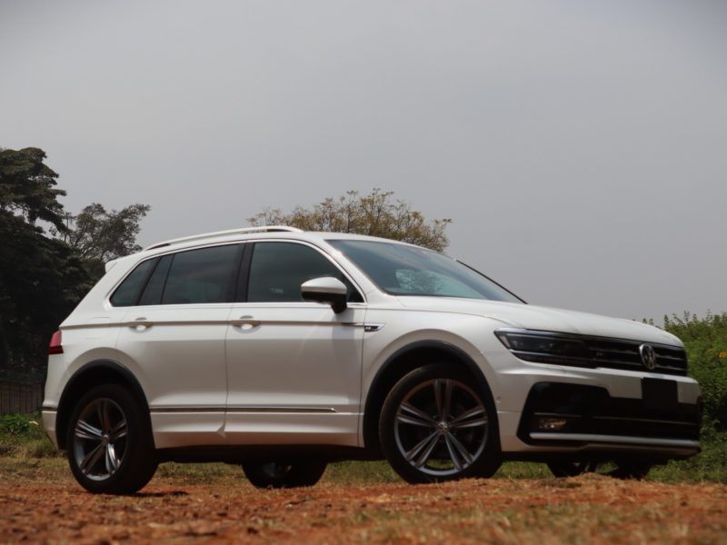 🚙 2018 Volkswagen Tiguan R-Line – 2000CC Petrol | Sporty Luxury SUV ✨