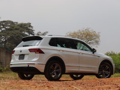 🚙 2018 Volkswagen Tiguan R-Line – 2000CC Petrol | Sporty Luxury SUV ✨