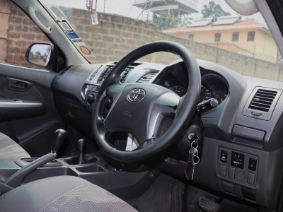 ⚡ 2013 Toyota Hilux Double Cab – 2400CC Diesel | Rugged Workhorse Pickup 💪🚛