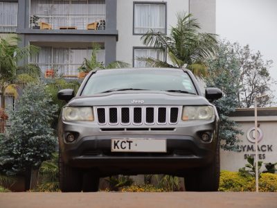🏞️ 2011 Jeep Compass – 2400CC Petrol | Rugged American SUV 🚙✨